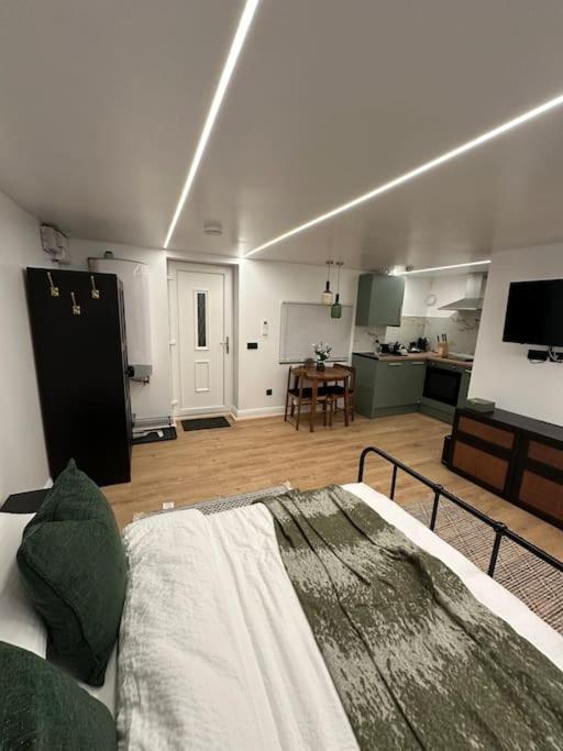 Villa House Watford  Exterior foto